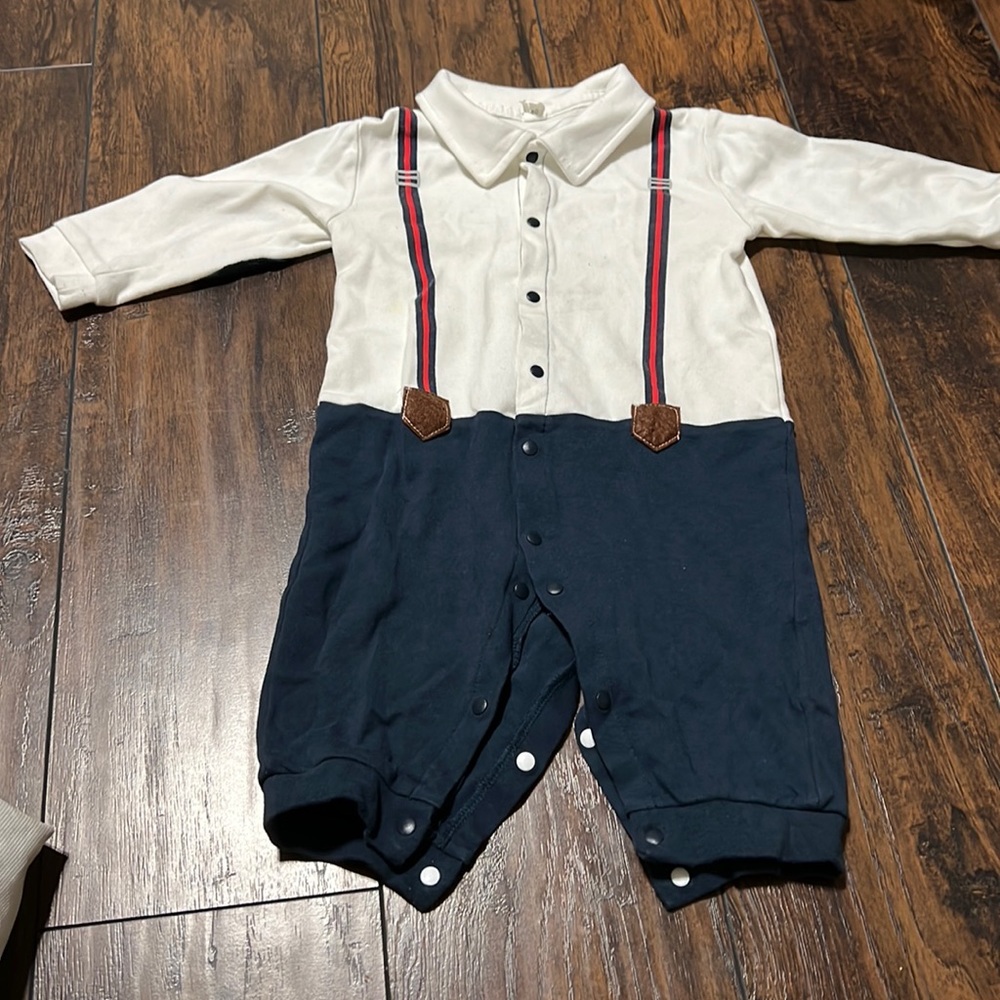 Super cute formal outfit for babies